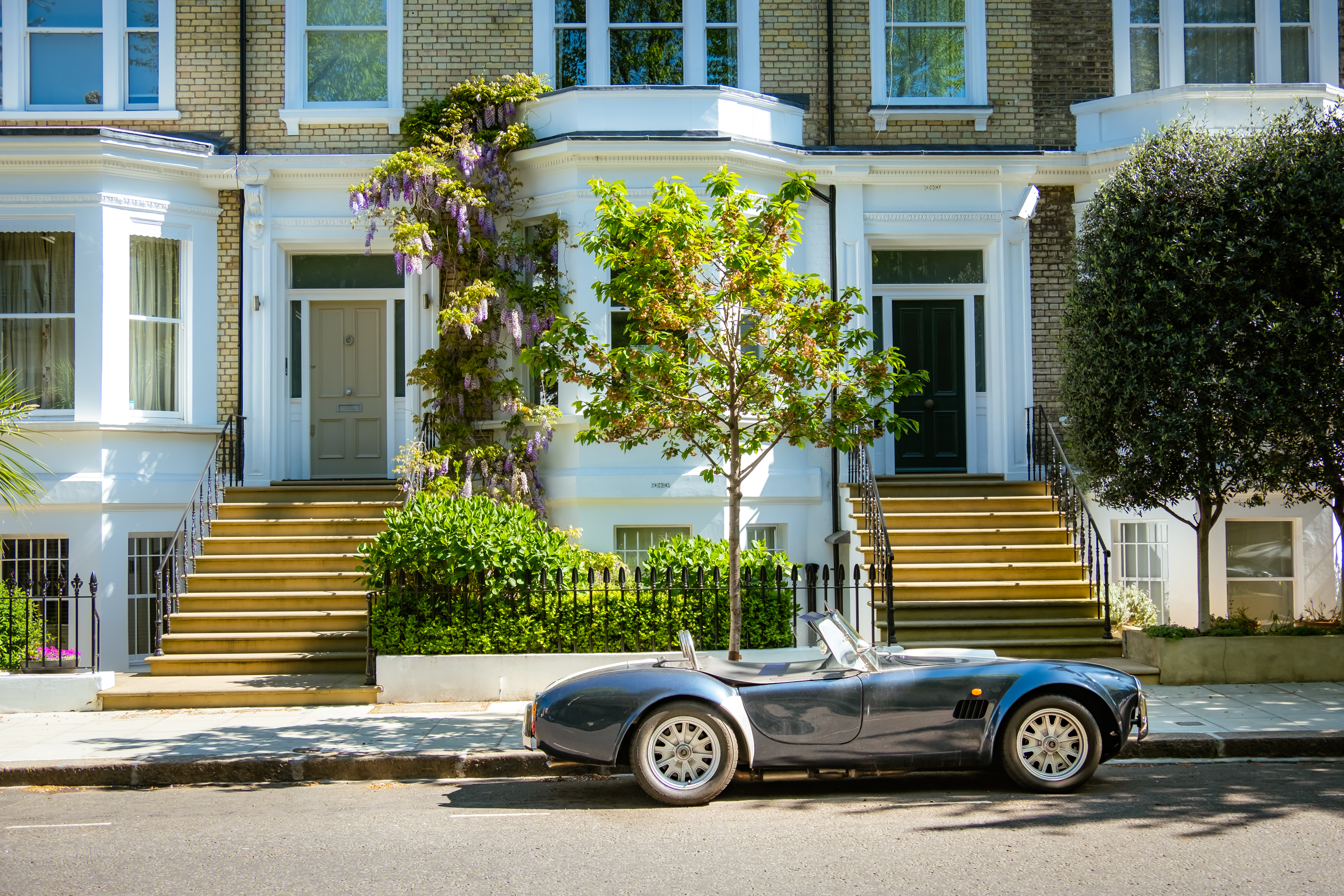 Ford Shelby GT outside of London townhouse